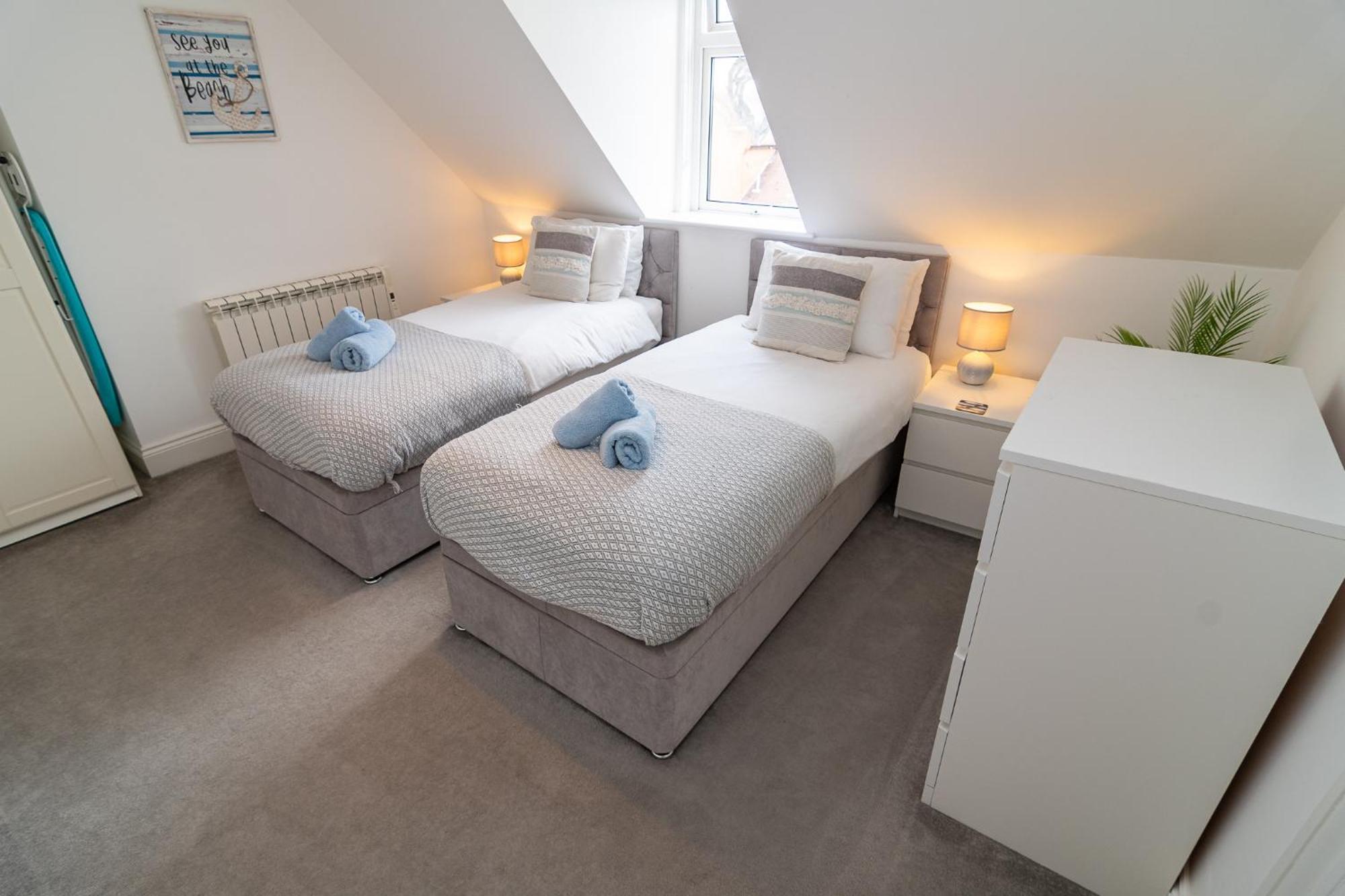 Light Airy 3 Bed Town Cntr Flat 700M To The Beach Bournemouth Exterior foto