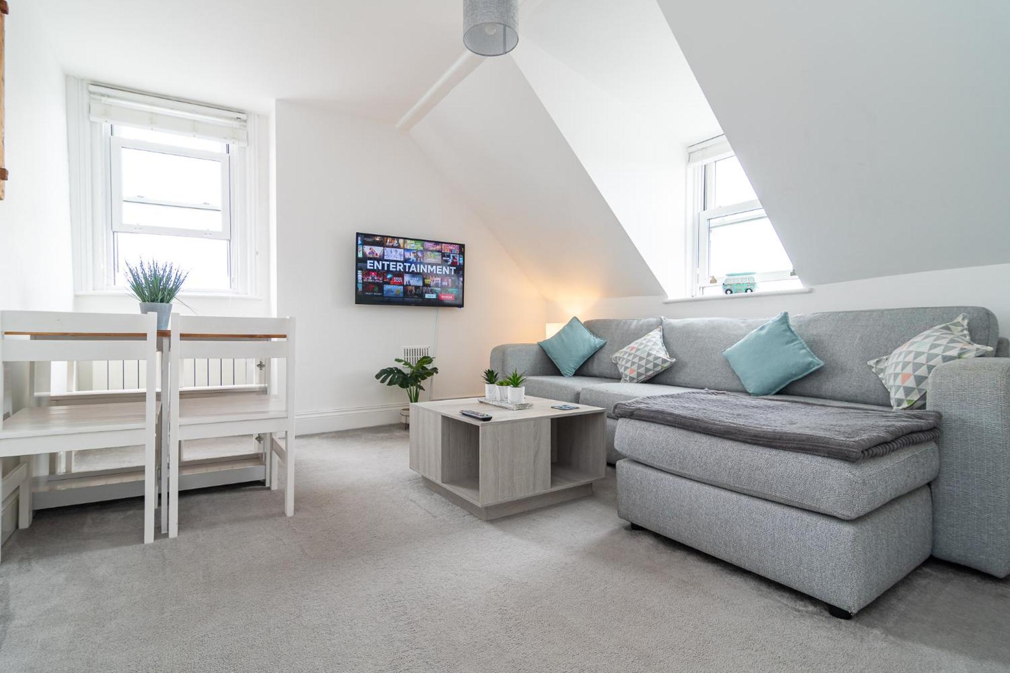 Light Airy 3 Bed Town Cntr Flat 700M To The Beach Bournemouth Exterior foto