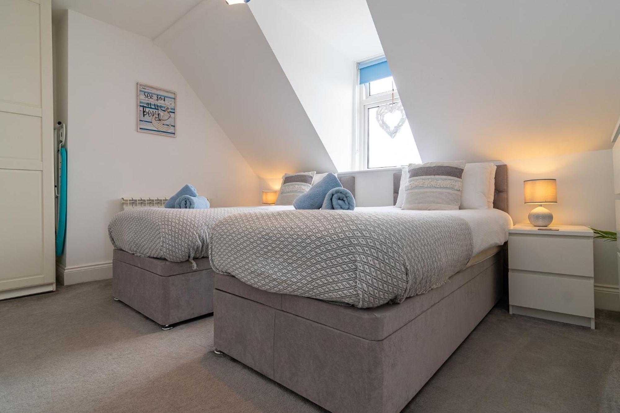 Light Airy 3 Bed Town Cntr Flat 700M To The Beach Bournemouth Exterior foto